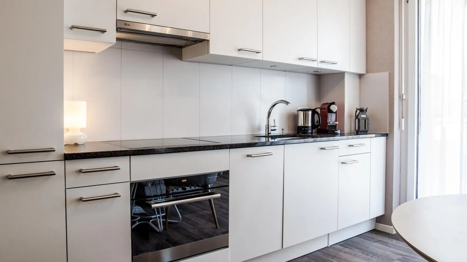 Reloc Serviced Apartments Zurich-Oerlikon