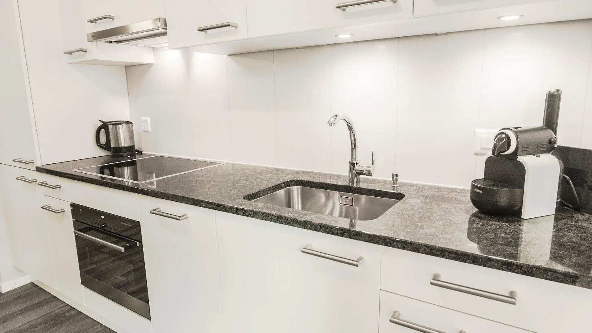 Reloc Serviced Apartments Zurich-Oerlikon Switzerland